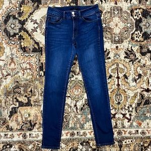 Kancan size 28 double button